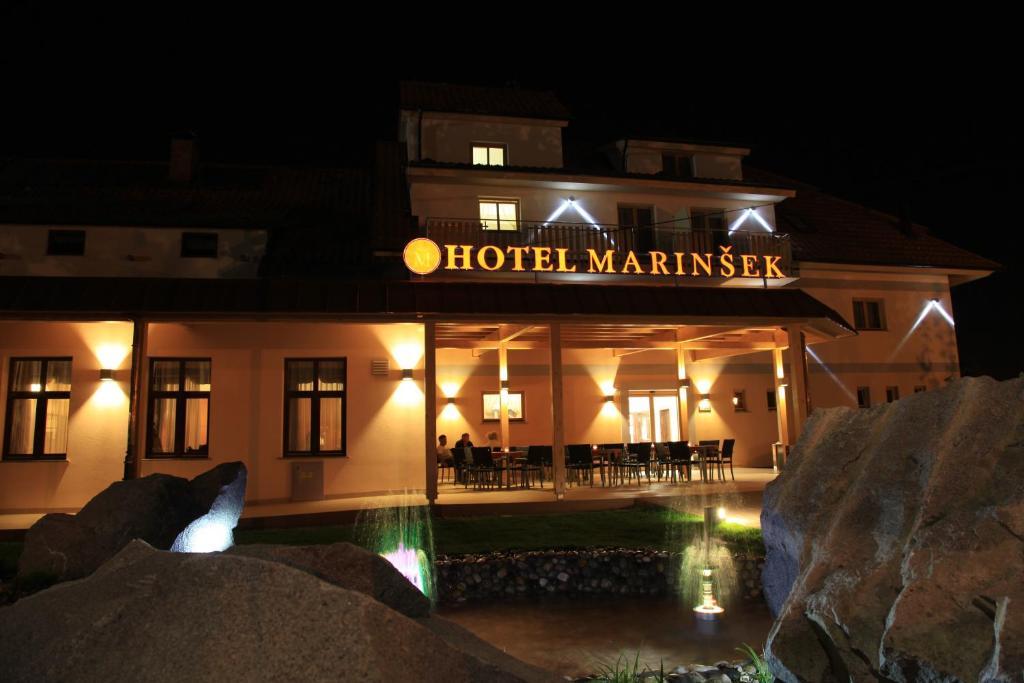 Hotel Marinsek Накло Экстерьер фото